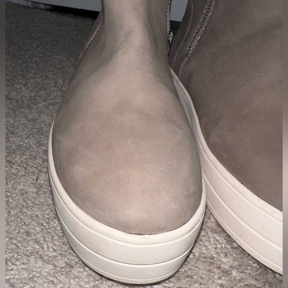 J Slides NYC Henley Waterproof Faux Fur Platform Bootie Boots - Picture 10 of 11